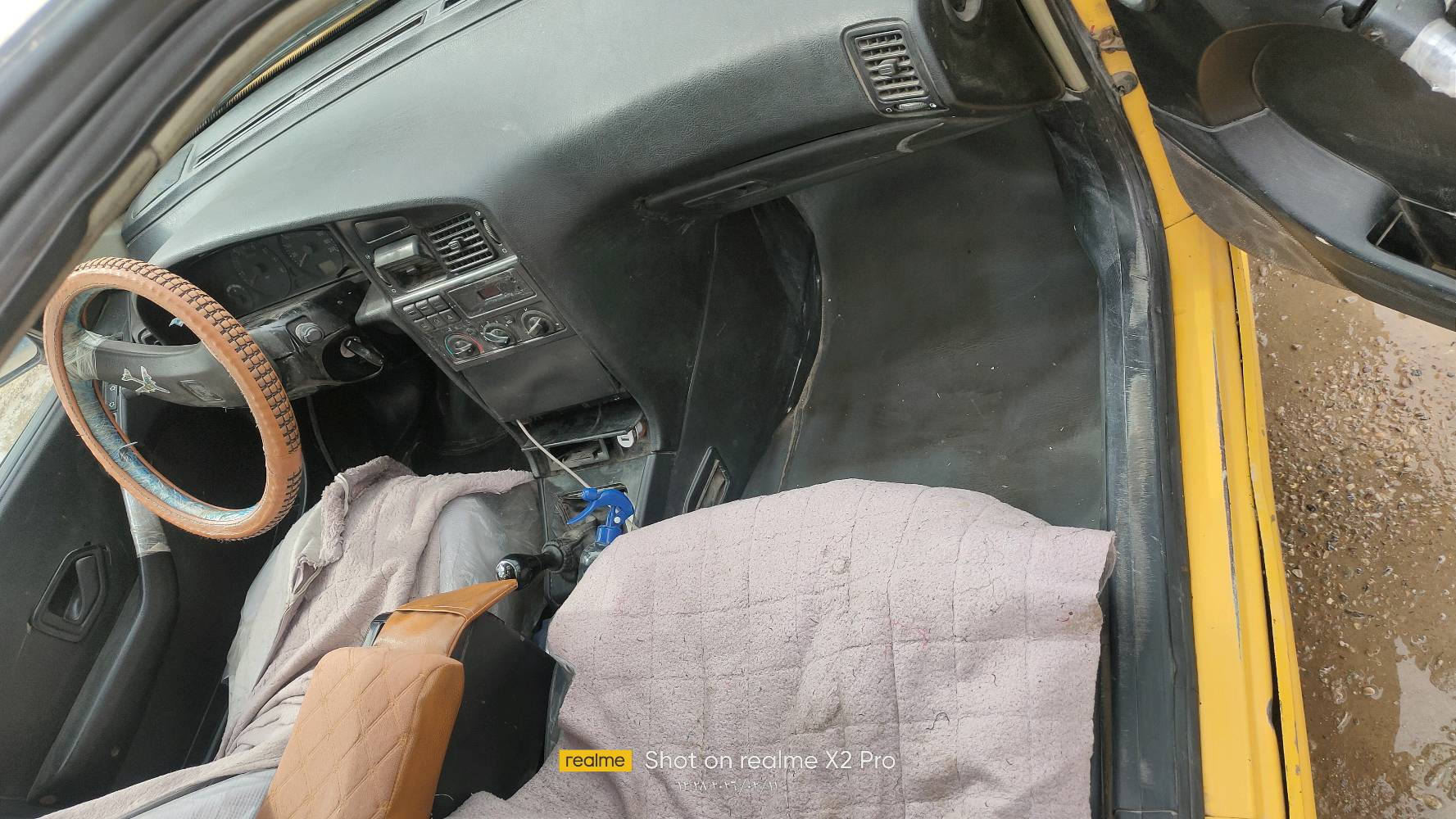 بيجو 405  glx موديل 12
كير ومحرك خير من الله قطره تنقيص متنقص
حداديه 80٪ كشر نضيف بيه تلكيط بل هلال مال الجاملغ الخلفي تخم تاير امامي باتري جديد كل كهربائياتها شغاله تبريد شغال بأسمي مكاني بغداد المدائن ناحية الوحده  سنويه لل 29 رقم الماني بغداد سياره مابيه اينقص تشغل وتطلع وترايك وين متريد  ب 33 وبيه مجال لشراي فقط. 