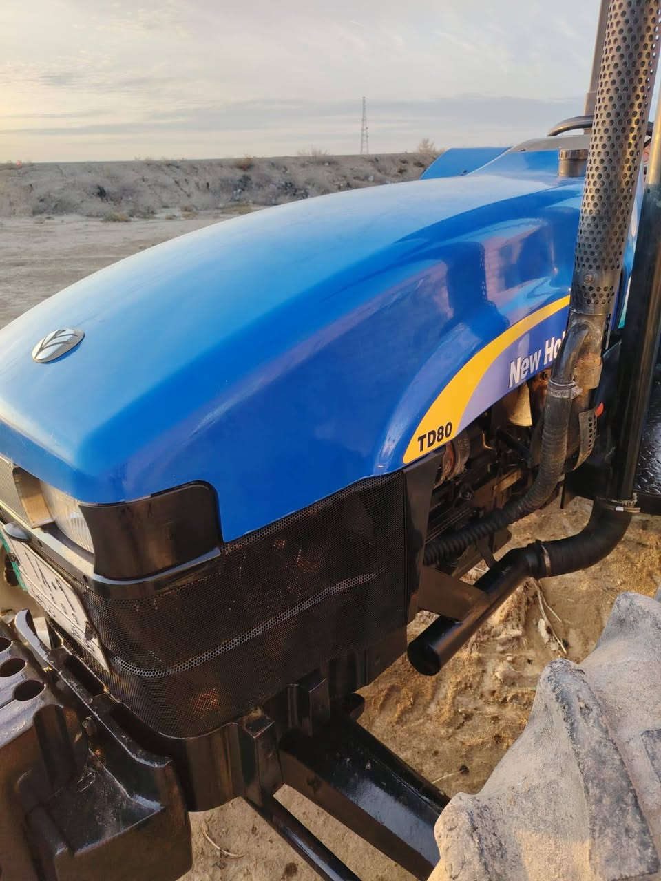 14 ذي قار  وكلاء
مكفوله كفاله عامه 
تخم تاير خلفي 
محرك مبدل رنكات جديد 
‏‪***********‬‏
***********
