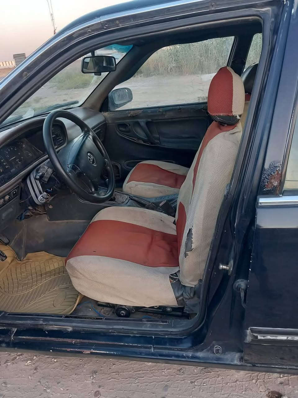 السلام عليكم برنس للبيع موديل ٩٤
رقم بغداد مشروع وطني سنويه نافذه ٢٠٢٦
السياره مكفولة من كير ومحرك واكسل السياره كير عادي 
السعر ٣٠وبيها مجال 
مكاني بغداد الدوره 
***********
***********
