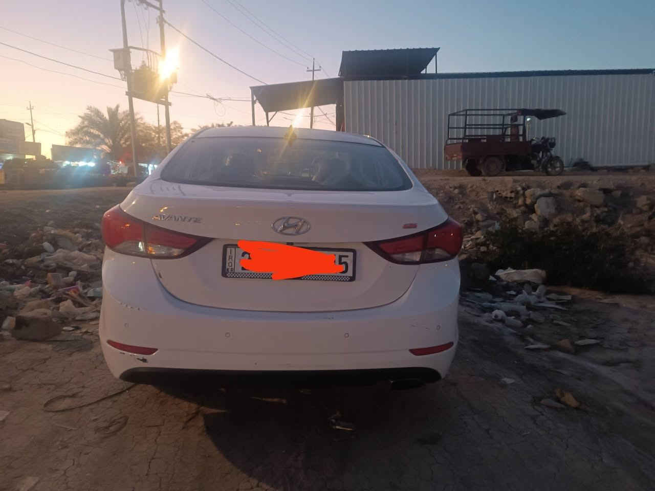 النترا 2015 فول مواصفات من عدا الفتحه سياره بيها حادث ومبدل قبق قماره مصبوغه عام رقمي انجليزي وكاله كبل باسمك مكان السياره كربلاء طويريج سعر السياره 75 وبيها مجال بسيط ***********
