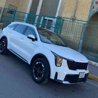كيا سورينتو 2024 خليجي — لون أبيض مكينة 4 سلندر 2500 رقم أربيل بانورام...