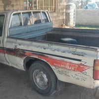 هايلكس • موديل ٩٠ • رقم اصفر كركوك