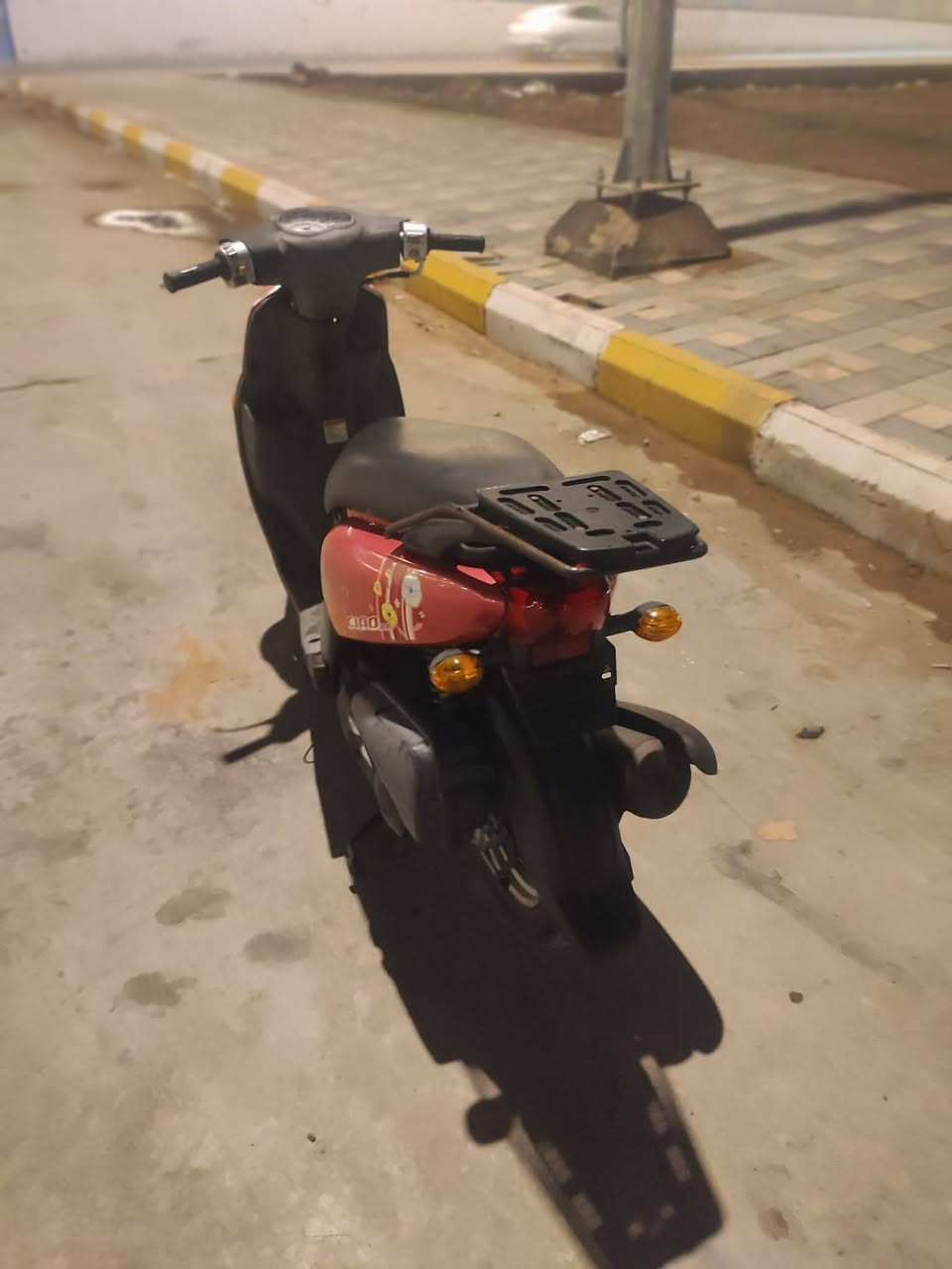 السلام عليكم درجه صالي ٤ تيام من طالع من وكيل وكتبه موجوده صار عندي ضرف وايد اببعه دك ع رقم ***********
