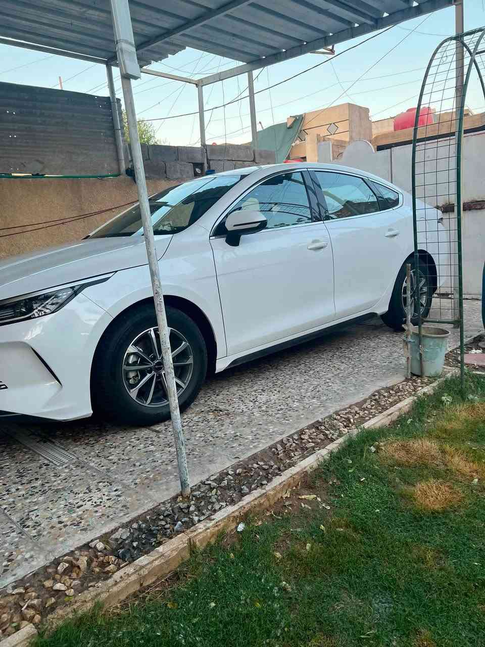 السلام عليكم
دستروير ٢٠٢٥

رقم بغداد تحويل مباشر 

ماشيه  20 الف 

مكفوله من صبغ وتبديل 

للبيع٥٠٠ ,١٩ مليون وبيها مجال للشراي

للاستفسار ***********

مكاني بغداد حي جهاد
