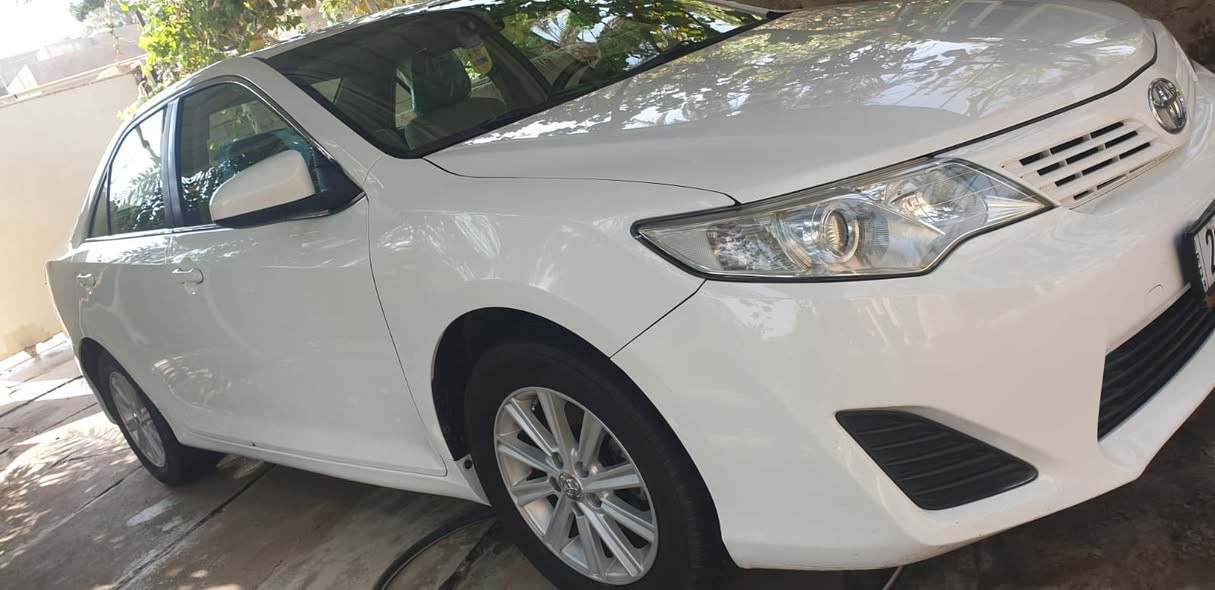 السلام عليكم ورحمة الله وبركاته
———- للبيع او المراوس———-

تويوتا كامري 

وارد خليجي.  —-بدون ايرباك

الموديل.  —- 2012

فئه.  —-GL

حجم المكينة.  —2500/V4

اللون.   —-ابيض

المسافة المقطوعة—-180

حالة السيارة (كلين)
-رقم سليمانية باسمي

-محرك كير تبريد صدر كفالة 
-السعر عالخاص 
-المكان صلاح الدين قضاء الضلوعية
-للاستفسار مراسلة الرقم واتس او اتصال مباشر 
-***********
