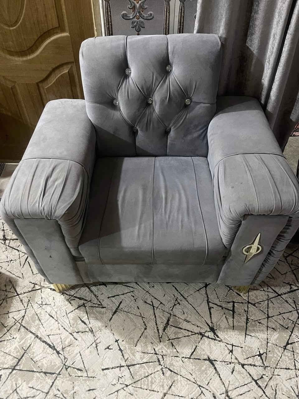 للبيع تخم كامل خمس قطع مكان نجف نضيف كلش السعر350


**إذا كنت صاحب هذا الإعلان وتريد حذفه لأي سبب، رجاءا أرسل رسالة إلى الدعم الفني**