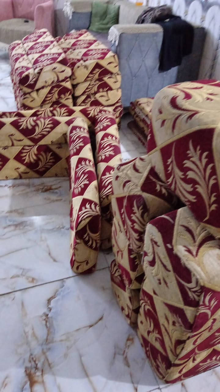 تعال يمي
جلسه ٦دواشك نظيفه وصط مغلفين دواشكهة للنظافه
السعر ١٢٥ الاتصال ***********
الحر سواده مدرسه حسام
