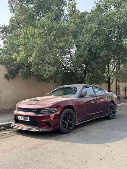 السلام عليكم 
جارجر 2019gt
كشن حظن 
كرسي سائق كهرباء 
شاشة جبيرة حساسات 
حادث تخريب  جاملغ و باب خلفي صبغ
بدون ايرباك 
بجم كبس 
ماشية 62 الف ميل 
شفتات ب استيرن
ويل 20بلادي gt
محرك 3600
السعر 218 وبيه مجال 
سونار وصور الحادث مرفق بالمنشور 
بغداد البنوك ***********
