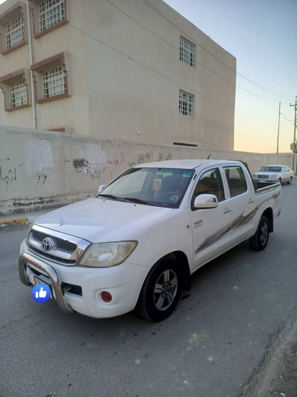 سلام عليكم بـيك اب هايلوكس موديـل 2011كويتي شاصي 19
سياره جديده بمعنه الكلمه مكفٕوله من ضربه والفتح وتبديـل 
محرك ما مفتوح حداديه بل كارتون تخم تاير جديد رقم قادسيـه
انكلـيزي شراي يتصل مكـلف بلنـشر. رقم الهاتف (***********)
