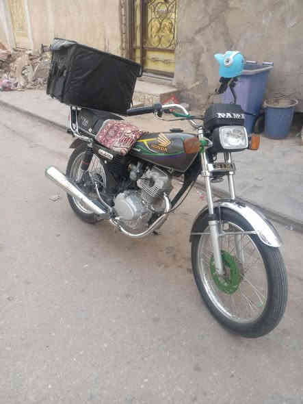 لبيع أو مراوس بأصولي كلك كلك كلك مديل 2025 محرك ما مفتوح وناعم السعر 450 وبيها مجال ***********
