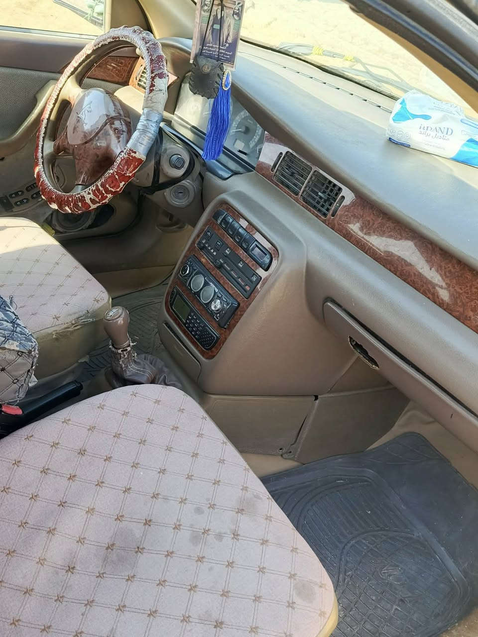 السلام عليكم سمند للبيع 2010 كفاله محرك كير حداديه تخم تاير كهربائيات فوول مابيه قطره خياس رقم نكليزي بأسمي مصفره هيئه وغرامات ماتخسر عليه ربع سياره مال جناي متوازي عليهه واريد ابيعهه السعر 35 والشراي يدلل موشراي لاتعبني وكلشي ذكرته موجود علما اني مكلف بالنشر رقم صاحب السياره ***********
