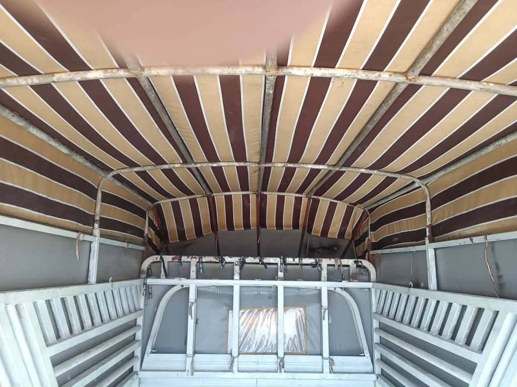 سلام عليكم محجل + جادر + تعلاوه للبيع مال كيا 700 السعر 300 وبيه مجال العنوان موصل حي العبور رقم الهاتف ***********
