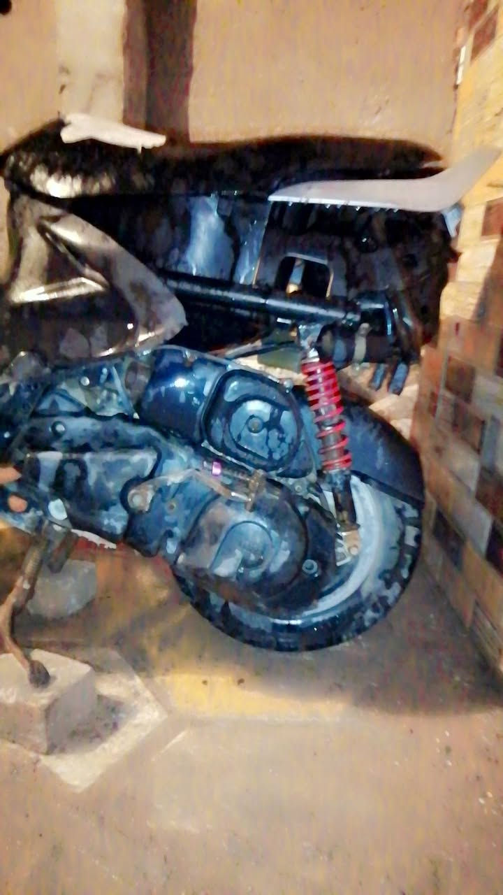 دراجه فراشة للبيع 200 
سلام عليكم دراجه فراشة للبيع كلشي مابيه المكينة ناعمة مابيه صوت تكا وحده تشتقل السعر 200 وبيه مجال مكاني البصره زبير ***********
