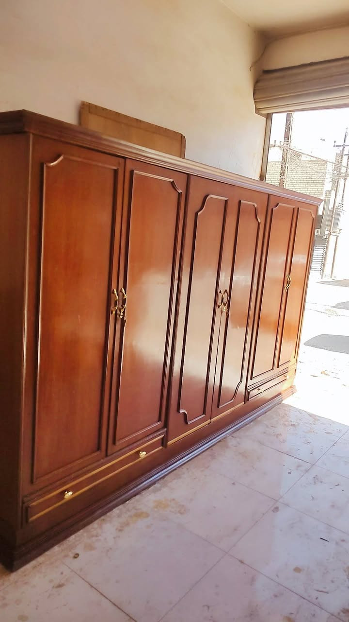 كلمن وسعر اسحب الصوره وتفضل خاص الحجز ولاستفسار اكو توصيل بغداد بكروه فقط


**إذا كنت صاحب هذا الإعلان وتريد حذفه لأي سبب، رجاءا أرسل رسالة إلى الدعم الفني**