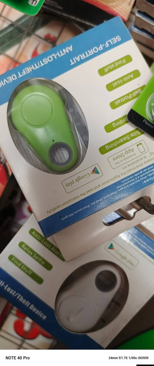 ‏‎🌹 عرض نهاية السنة
ريمونت شخاطه قلاب السعر ٢٥ الف 🌹
‏‎💪🏼 برمجه جميع السيارات بالكمبيوتر 💪🏼
‏‎🚙 برمجه جميع المفاتيح والبصمات والريمونت🚙
‏‎🔑برمجه المفاتيح المفقوده وفتح السيارات المقفلة 🔑
المداليه الذكيه جي بي اس السعر 5 ألف 
محلات ابو ملاك مقابل كراج الأسدي 
***********
