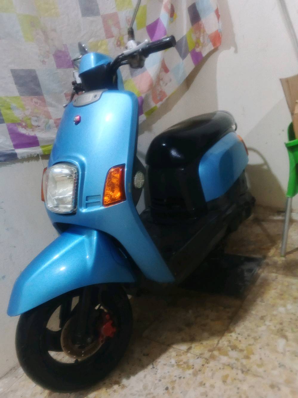 ماكس بوليس جديد صارله اربع ايام من طلعته من حاوية حالين  كفرات بلادية حالين وشمتهن