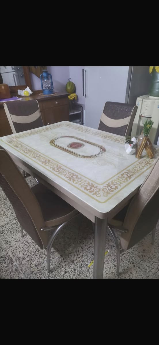 السلام عليكم ميز واربع كراسي بحاله جيده جدا للبيع بسعر 150 الف وبي مجال


**إذا كنت صاحب هذا الإعلان وتريد حذفه لأي سبب، رجاءا أرسل رسالة إلى الدعم الفني**