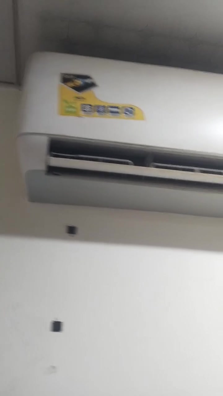***********
