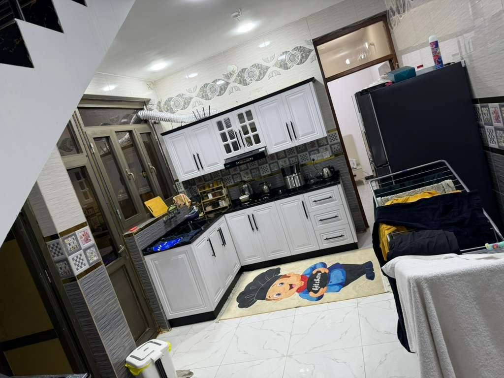 دار للبيع سند طابو صرف 
المساحة ٧٥م
الواجهه ٥م 
النزال ١٥م 
يحتوي على غرف نوم عدد/٣ + صالة + حمام عدد/٢ + مطبخ + سطح أمامي وخلفي 

العنوان
الدورة - شرطة ابو طيارة 
للاستفسار الاتصال على الرقم  ***********
