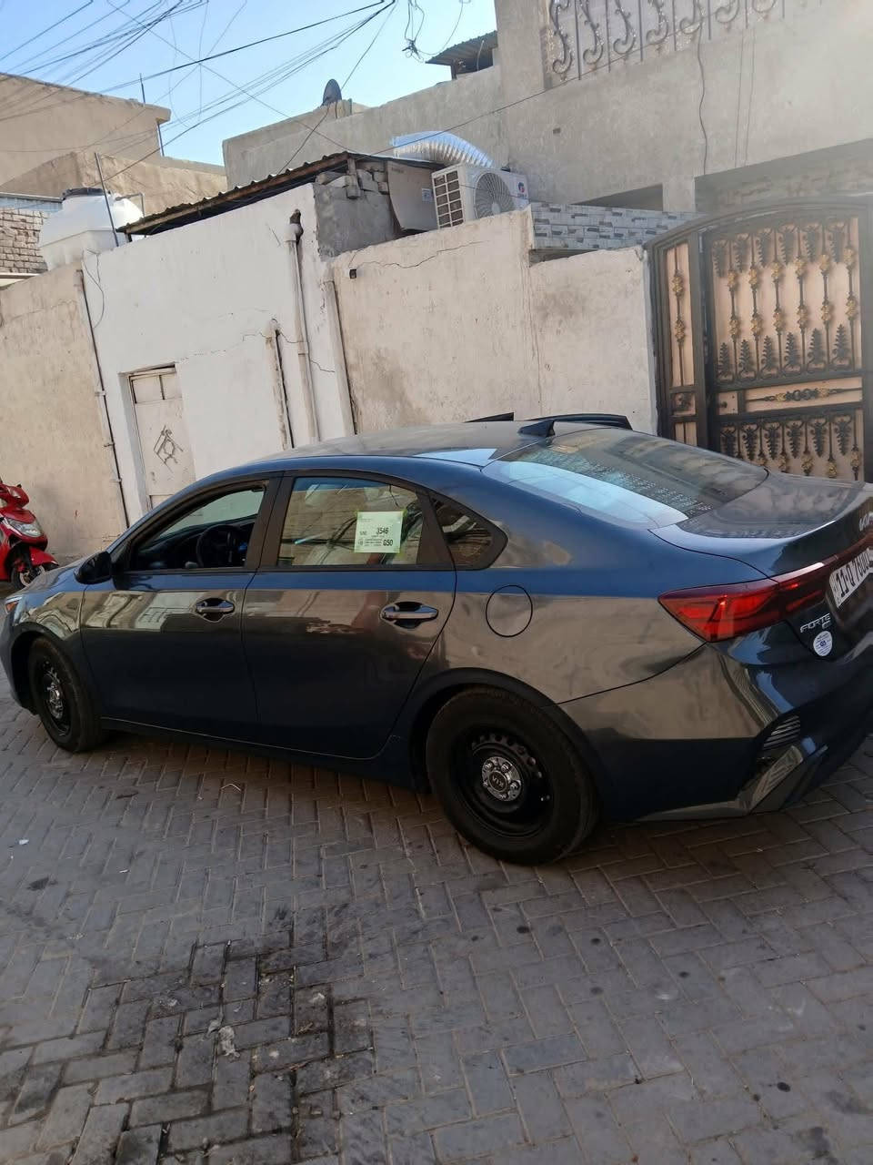 السلام عليكم كيا فورتي٢٠٢٣ ماشيه ٤٧ ألف. سياره نص فول حادثه وتفاصيله بلمنشور سعر ١٤٧ الرقم ***********
