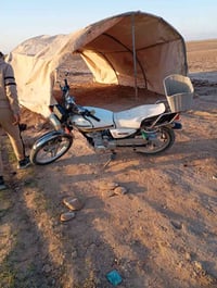 موطور للبيع سافان موديل 21 كهربائي كله شقاله السعر 400 الرقم0781590423...