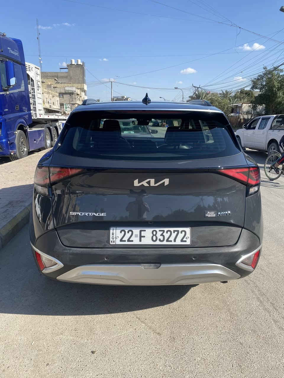 كيا سبورتج مديل ٢٠٢٣ وكاله خليجيه 
ماشيه ٤٠ الف فول موصفات بنوراما 
تبريد كشنات وتدفه مواصفات جيتي لاين 
للاستفسار *********** بسمي سياره لون مميز
