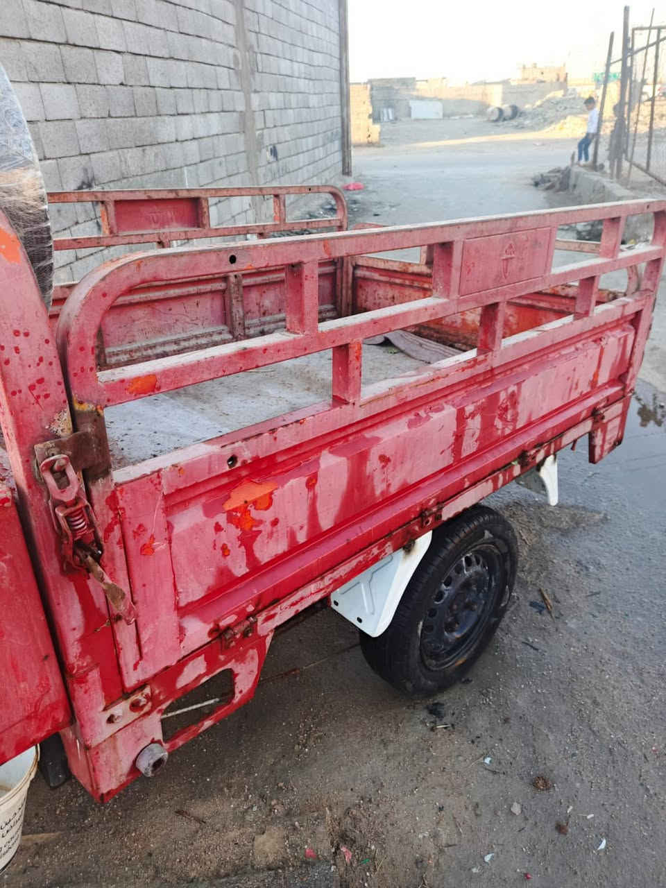 يا الله سلام وعليكم ستوته جمره المحرك امتيار جديد توني شاده تخم تاير جديد مداكر جدد شاصي مكفول كفاله عامه تجي وتشوف ابعينك السعر 800وبيها مجال للطيبين الرقم ***********
