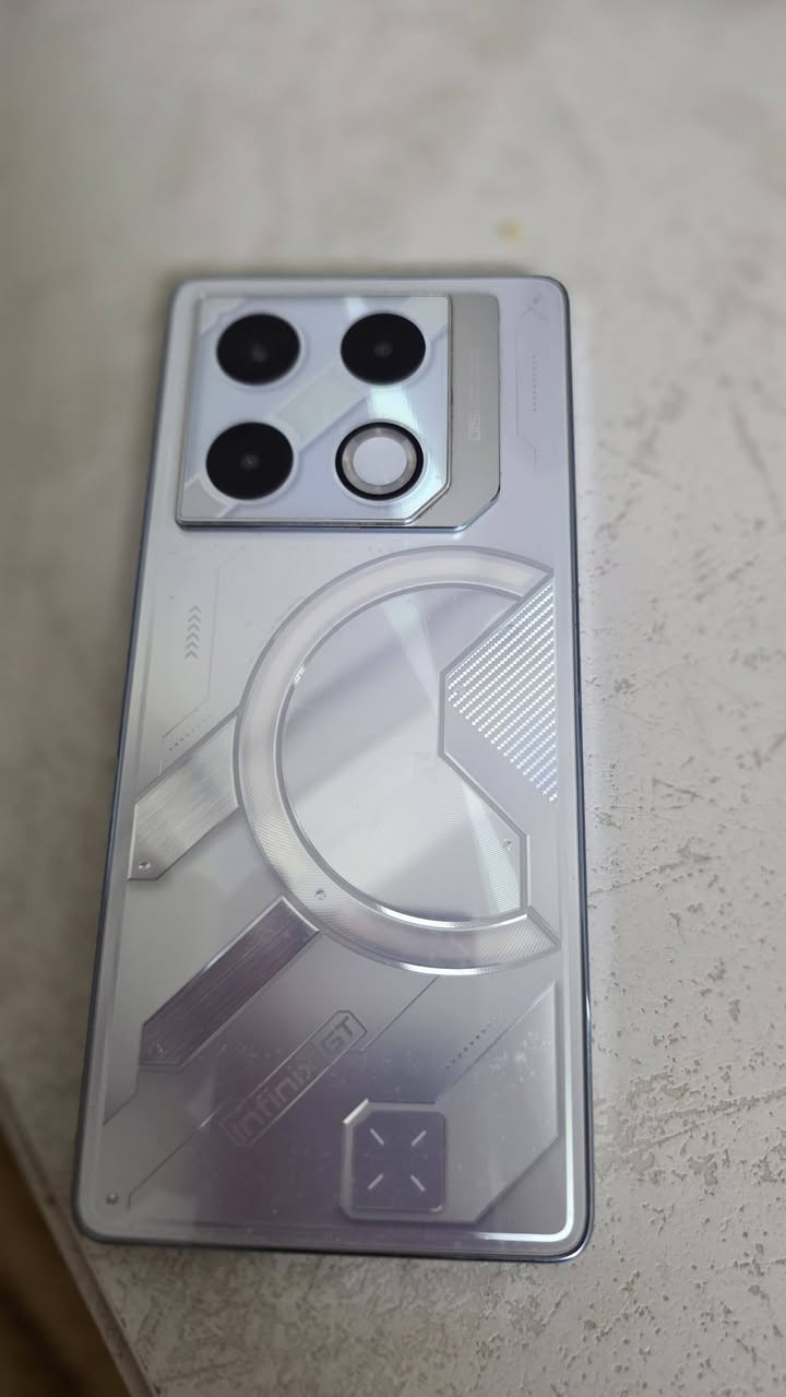 سلام عليكم 
جهاز  من  شركة انفنكس  GT20PRO
ذاكرة 256
مستعمل 3اشهر
جهاز نظيف 100%
شاشه 144تدعم
ممبدل اي شي بي 
يشغل بوبجي 120فريم 
سعر275 بي مجال
رقم ***********
