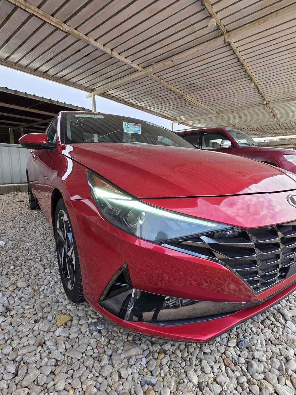 السلام عليكم
الانترا 23
دخول ٢٥ 
فول عدا الفتحة
محرك ٢٠٠٠ دوش
مواصفات
تشغيل بصمه 
تشغيل عن بعد 
نظام ترحيب عند الاقتراب 
بصمه ابواب
صندوق ذكي 
شاشة كبيره نظام كار بلاي 
شاشة اعطال 
تحكم ستيرن 
شاحن لاسلكي 
رادار جانبي
توقف ذاتي
تحديد مسار 
اوتو هولد
نظامين قيادة نورمال وسبورت
كشنات هيتر 
ما بيها حادث دعاميه اماميه فقط  
بدون رقم تكدر ترقم جميع المحافظات 
العنوان ديوانيه  
الرقم ***********
السعر 140 مجال جدا بسيط للشراي 
موشراي ماتعرف بسوك والحوادث لا تعلق
