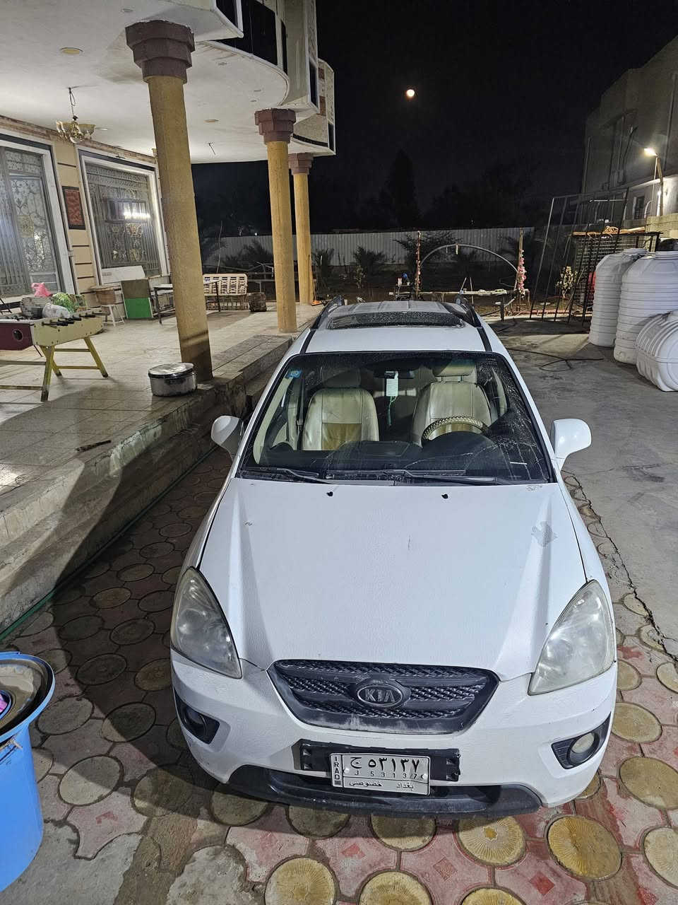 خليجي ٧ راكب
محرك ٢٠٠٠
امبدل بيه بنيد جاملغ وباب ودعاميه
رقم بغداد الماني
عنوان بغداد حي القاهره
رايده 
٨٩ ورقه 
***********
