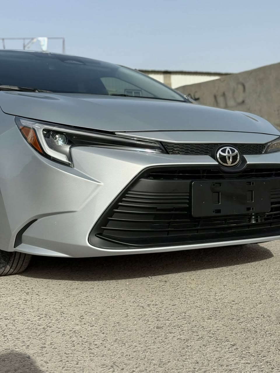 سلام عليكم
كورلا هايبرد 2025 
وااارد امريكي
سياره بالحره حاليا 
صبغ دعاميه وبنيد بدون دواخل 
السعر بالحره 140 
سعر واصل بغداد 165
للاستفسار 
***********
اوزياره موقع شركه الناجح بغداد حي الجامعه
