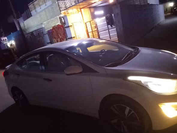 سلام عليكم النترا 2015 خليجي فول مواصفات عدا بصمه محرك 1800دوش سياره بيها قطعتين صبق چاملق المامي والباب الخلفي سياره جاهزه وحله من صور وسونار موجود عنوان بغداد مدينه صدر سعر 123 و بي مجال قليل ***********
