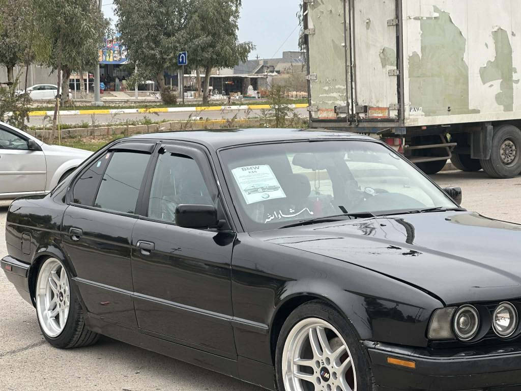 bmw1994
موصفات فوول فقد بدوون سلاید
گیر محرک شرط
سنویە هزە رەقم جدید2029
تحویل شرط
سعر68بیهە مجال
*********** كركوك, العراق
