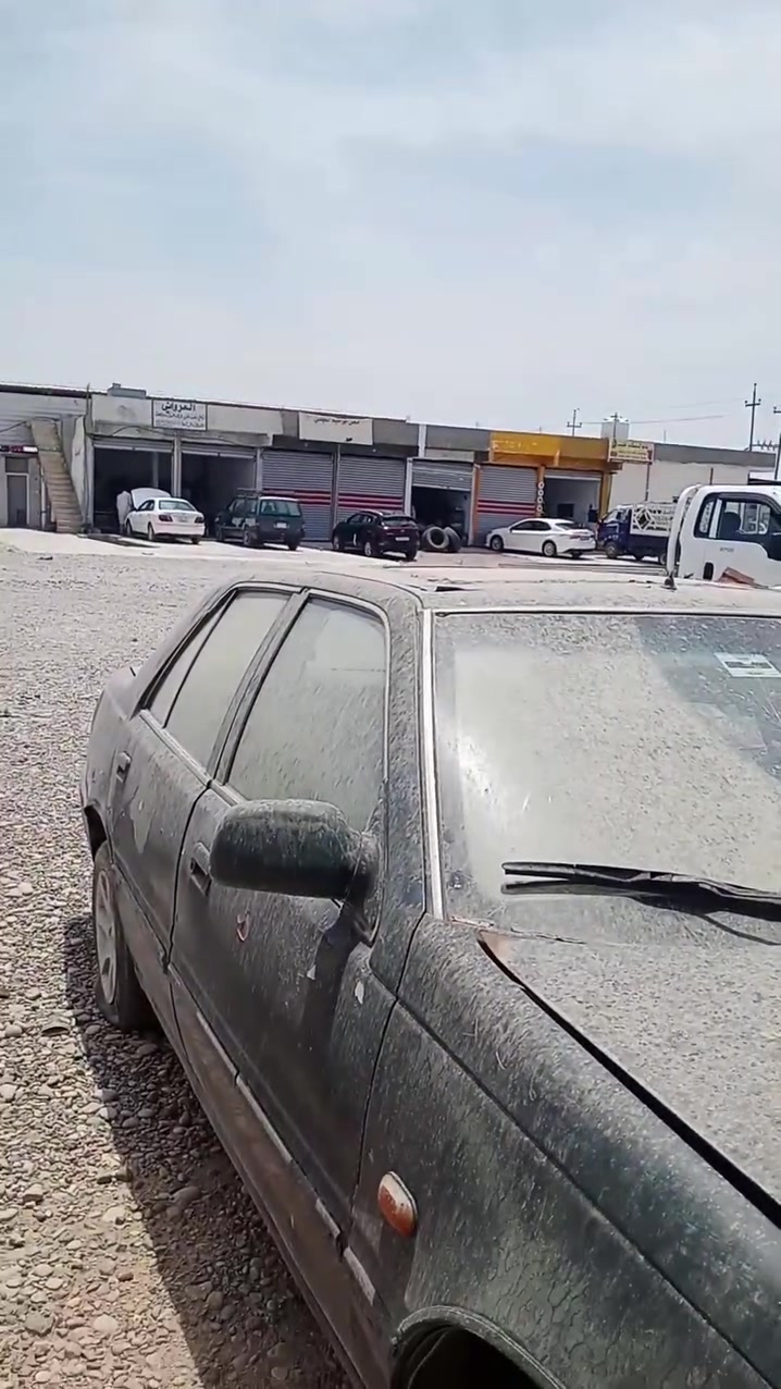 سلام عليكم سوناتا 93اوتو للبيع سعر مناسب اصوليه بس سنويه صاقطه ماكو عليهة غرامات صاحبه موجود نقص كير للاستفسار وتساب فقط ***********
