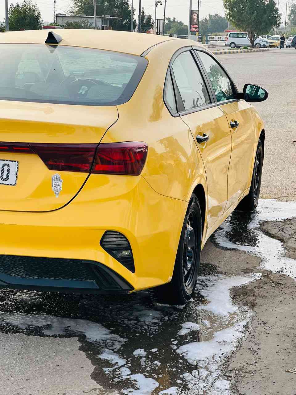 سلام عليكم شباب سياره فورتي 2023 مكينه كير حداديه دوشمه كامله ربع متذب عليهه كير اي تي سونارهه مرفق بل صوره وهاذه رقم راعيهه وتصل وتدلل ***********اسف عله اطاله ومن الله توفيق
