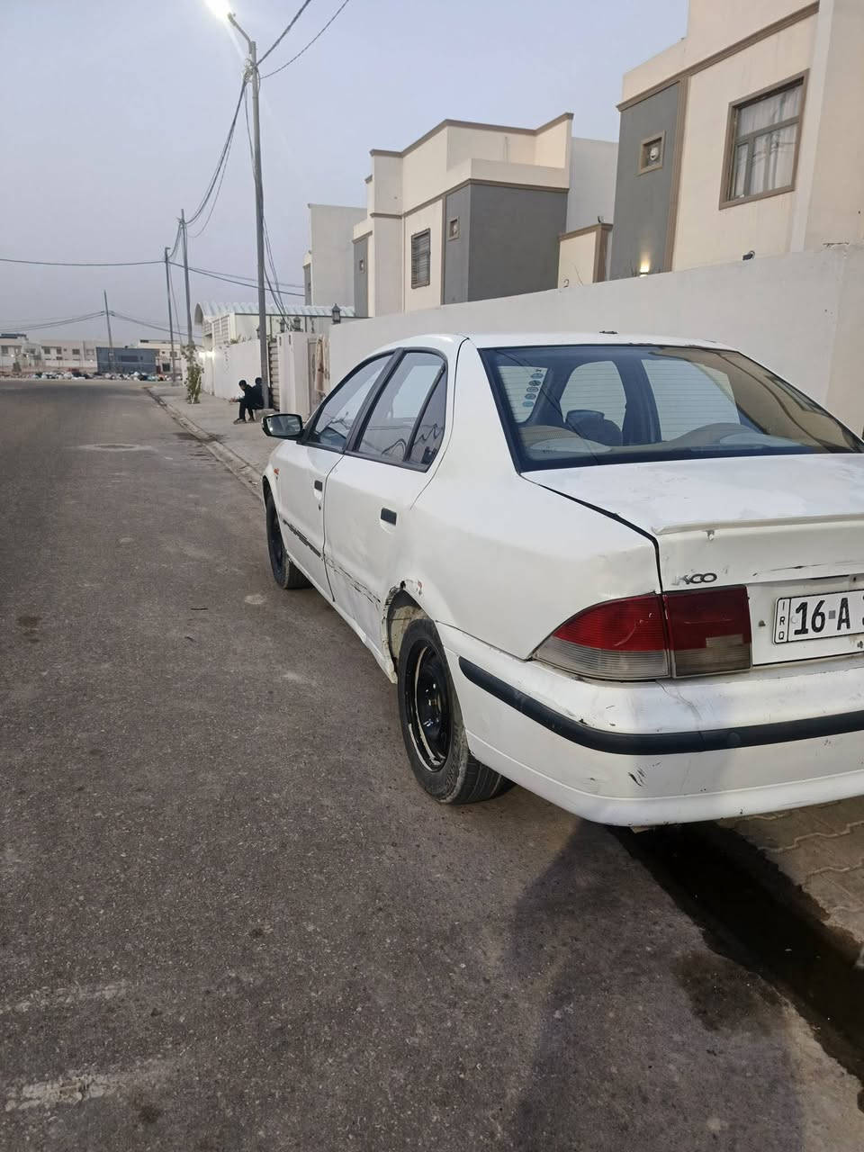 سلام عليكم 
سيارة سمند للبيع موديل 2010 سياره مبدل قطع جمالية فقط حادث مابيها 
مبدل جاملغات امامية اثنين ومبدل بنيد وبيها ضربة بالدوسة مال دراجة 
خياس بالهلالات وشويه بالقمارة
رجاءا اقرا المنشور قبل لا تتصل
***********
السعر 30 بيها مجال حك الجية
العنوان النجف شارع المجمعات
