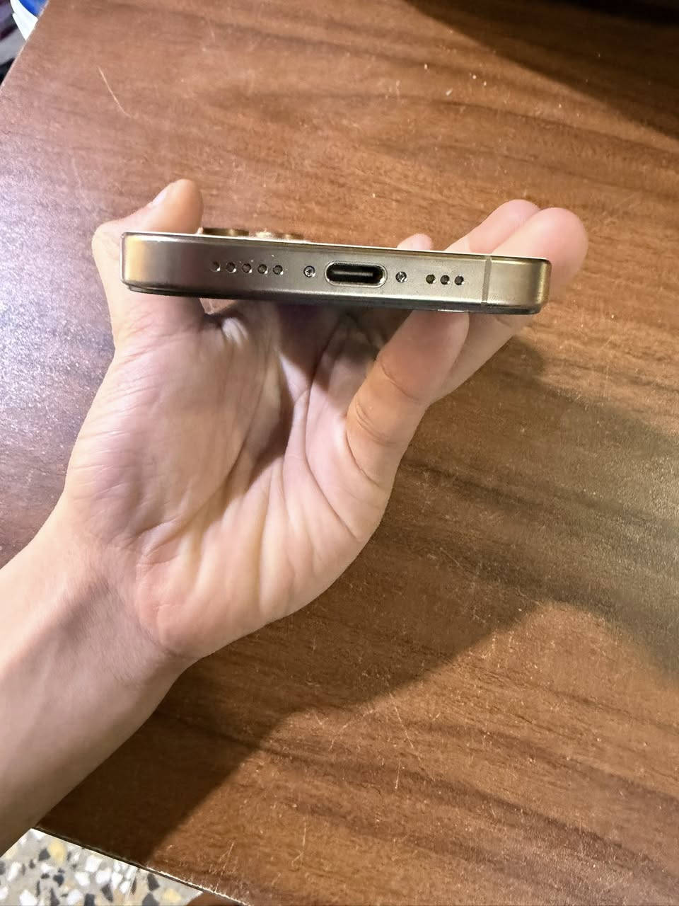 ١٦ برو ذاكره 256 الون الصحراوي مبدل شاشه وكامره شاشه مال تفصيخ   لاستفسار ***********
