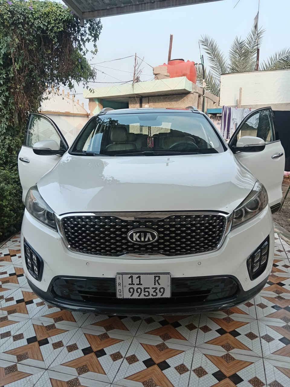 السلام عليكم كيه سورنتو 2016 للبيع خليجي 6 سلندر 7 راكب فول مواصفات بني رامه طكتين سياره بصمه كشنات جلد لونين مكفوله كفاله عامه عده البارد بصيط رقم بغداد دولي مشروع وطني 3 قطع تبريد كشن كهربائي محرك و كير مامفتوح مري شفط سياره احله من لصوره المكان كربلاء طوريج السعر 210وبيه مجال الرقم الموبايل ***********
