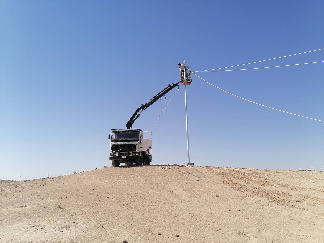 السلام عليكم
كرين فالفو f12 للبيع جهاز هياب حجم 140 سلايتين دهن واحد يدوي رقم انبار سنويه لحد28 مسجله كرين مكينه بيه ل
بدايه بخار جاهزه لشغل للاستفسار ***********
