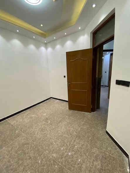 🏡 دار مساحة 75م للإيجار – تجاري او سكني

📍 المنصور / حي المتنبي - شارع نافع داوود او شارع قاعة ضرغام 

❄️ مجهز بـ : سبالت / كاونتر / طباخ / ثلاجة

✨ تفاصيل العقار:
 • 🛋️ صالة ومدخل مستقل
 • 🍽️ مطبخ مجهز، بمدخل منفصل
 • 🛏️ 3 غرف (إحداها أرضية)
 • 🌤️ منور + 🌇 بلكونة
 • 🪟 بيتونة + 🏠 سطح

📸 التصوير متوفر
📞 للاستفسار واتساب أو اتصال: ***********
