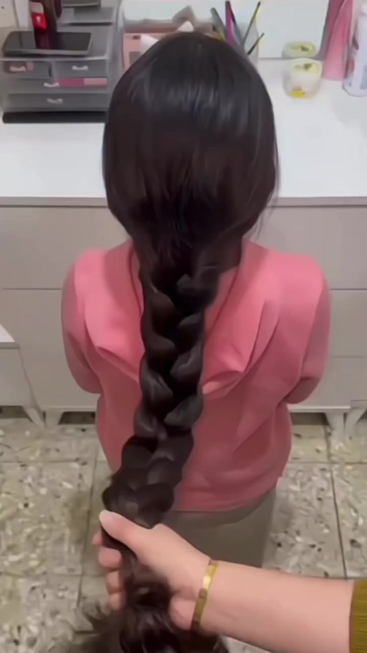 تجربه جديده لزبونتي سبع عافيات ياروحي 🧿💙
بنات عمرها خساره الي متجرب  زيت الحيه 🚫🚫🚫
فوائد البكج كامل يطول يثخن يوقف التساقط بنسبة كبيرة ينطي نعومه ولمعان لشعر يطلع بيبي هير يملي الفراغات ✅
#زيت #الحيه #الاصلي


**إذا كنت صاحب هذا الإعلان وتريد حذفه لأي سبب، رجاءا أرسل رسالة إلى الدعم الفني**