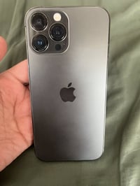 آيفون ١٣ برو ماكس • بطارية ٨٦٪ • شاشة مبدلة