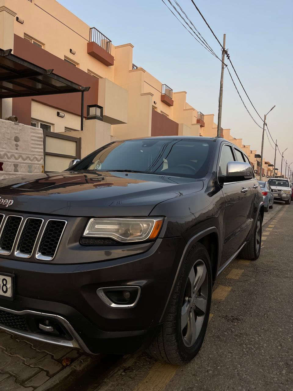 جيب شيروكي اوفرلاند موديل. ٢٠١٥ فول ١/١  جكات السياره  كلين بيه هنا بالعراق جاملغ جه السياق وباب صبغ بدون دواخل بدون ايرباك السعر 180 $ للاستفسار ***********  السياره بيه اضافه منضومه غاز
