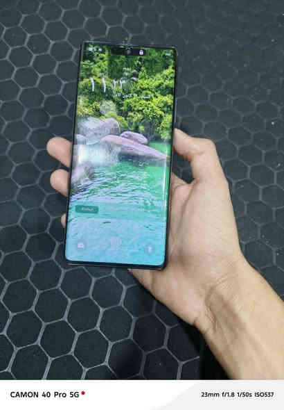 السلام عليكم جهاز infinix hot 50 pro plus ذاكرة 256 عشوائية 8+8 يشغل بالببجي 60 فريم  نظافة 100% مو مفتوح نهائيا سعر الجهاز 180 قفل رقم الهاتف:*********** مكاني حي الشهداء
