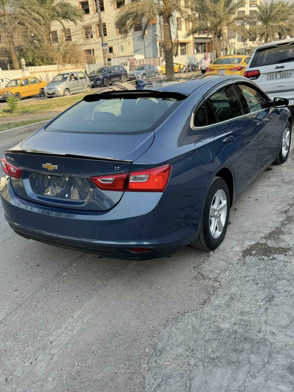 سلام عليكم 
للبيع 
شوفرليت ماليبو LT
موديل 2024
رقم بغداد 
ماشيه 37000KM
السعر 165$
السياره جديده بيه مجال بسيط 
مكان السياره بغداد 
للاتصال ***********
