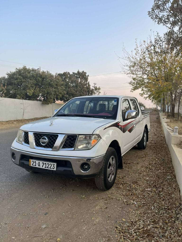 نیسان ناڤارا مۆدێل ۲۰۱۲ گێڕ ئۆتۆماتیک ڕەقەم سلێمانی سەنەوی تا ۲۰۲۹تازەیە چوارتایەی لۆک بەشەرتی گێڕو مەکینەو ئەکسل سەیارەکە بۆیاخی هەیە بەس وەک ڕەسمەکان جوانە ۹٦‌.$گەڵاو مەعامەلە *********** السليمانية, العراق
