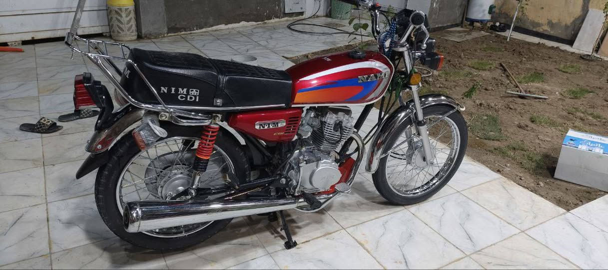 السلام عليكم نامه امتياز موديل 2025 كفاله عامه اوراق سكنر الدراجه جديده نازله من الرمبه الشهر السابع يوم 21 السعر 670و بيه مجال بسيط الموقع بابل الحمزه الغربي الرقم:***********
