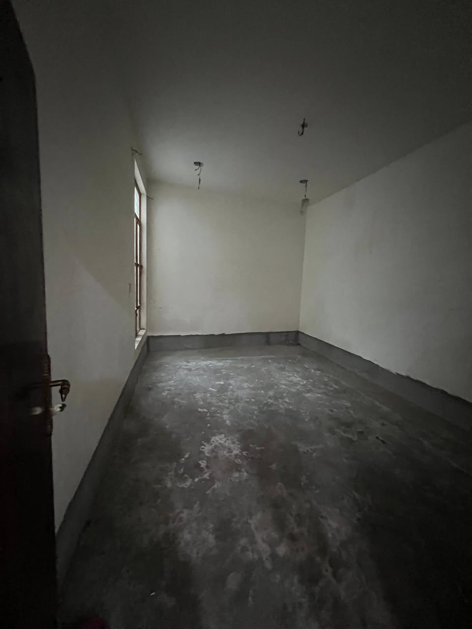 دار للأيجار 225 الف دينار
دار للأيجار مساحة 135 متر 
بي غرفة وصاله وستقبال وكراج سياره 
وحمام ومناور ثنين 
ارضية صبة

عنوانة انبار فلوجة حي جبيل 
قرب استداره الجسر الثالث قريب علا شارع العام 

***********
***********
