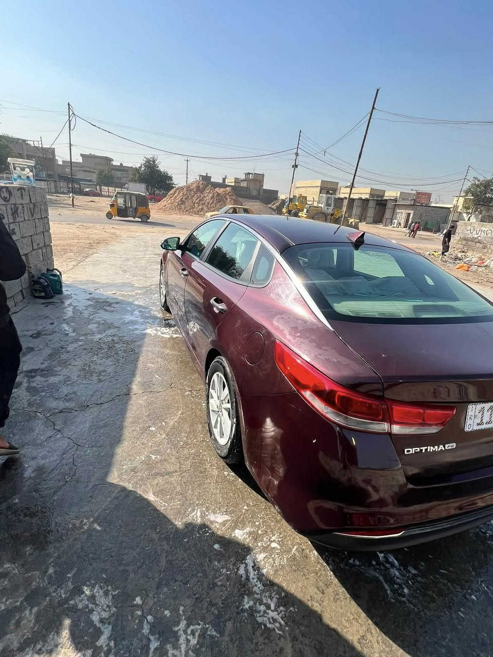 لبيع اوبتما  2018 مكينه 2400

سياره جديده وخير من الله اي نقص مابيها 
ممشاها 123
شاشه جبيره 
اشاير بل مري 
3 انضمه سياقه 
كير مكينه مكفولات وضع شركه
حداديه جديده
مكانها بغداد الزعفرانيه  
تواصل /***********
