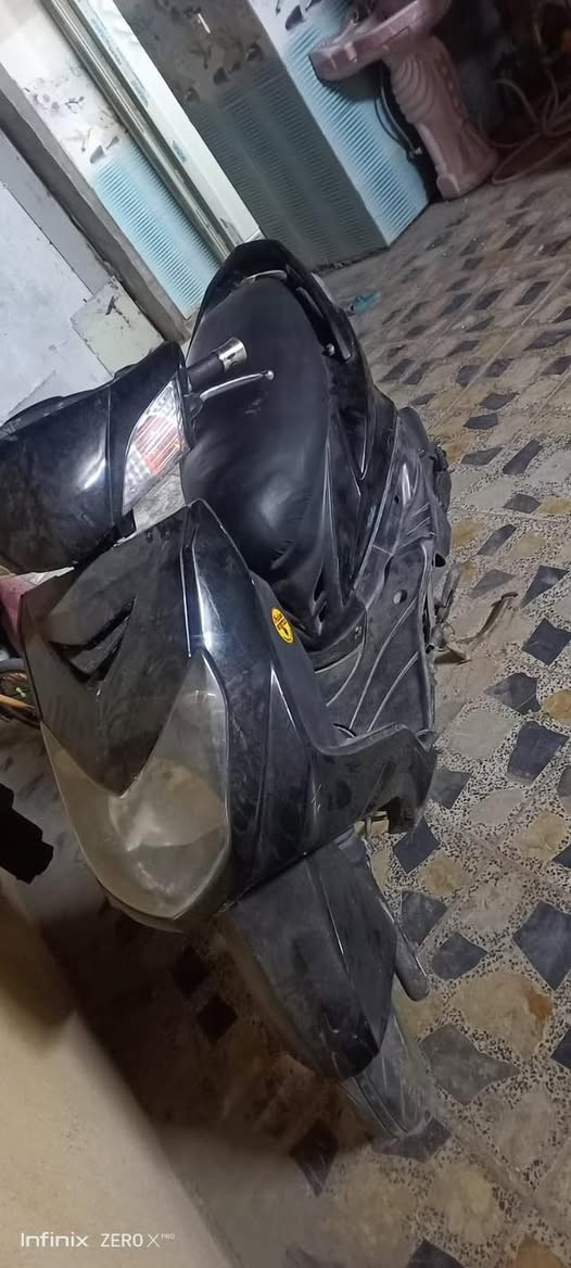 سلام عليكم سكنس البيع افحل كابريتر درجه متروكه بس حلو بلاديه متواجد ع واتساب رقم هاتف ‭٠٧٧٤ ٤٢٢ ٦٦١٤‬
